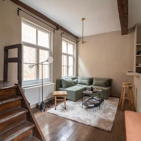 Apartamento Charming House In Le Sablon Bruselas Exterior foto