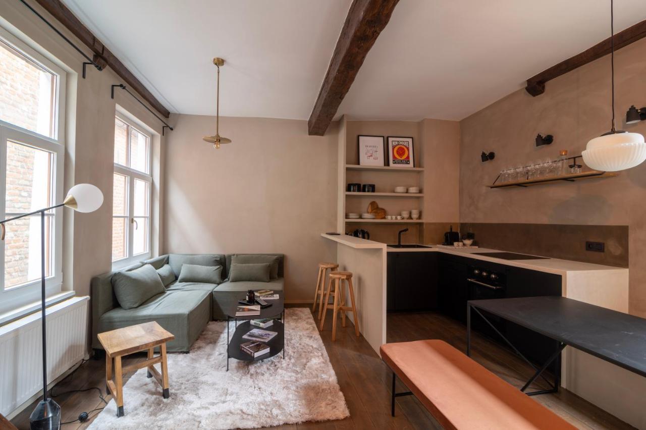 Apartamento Charming House In Le Sablon Bruselas Exterior foto